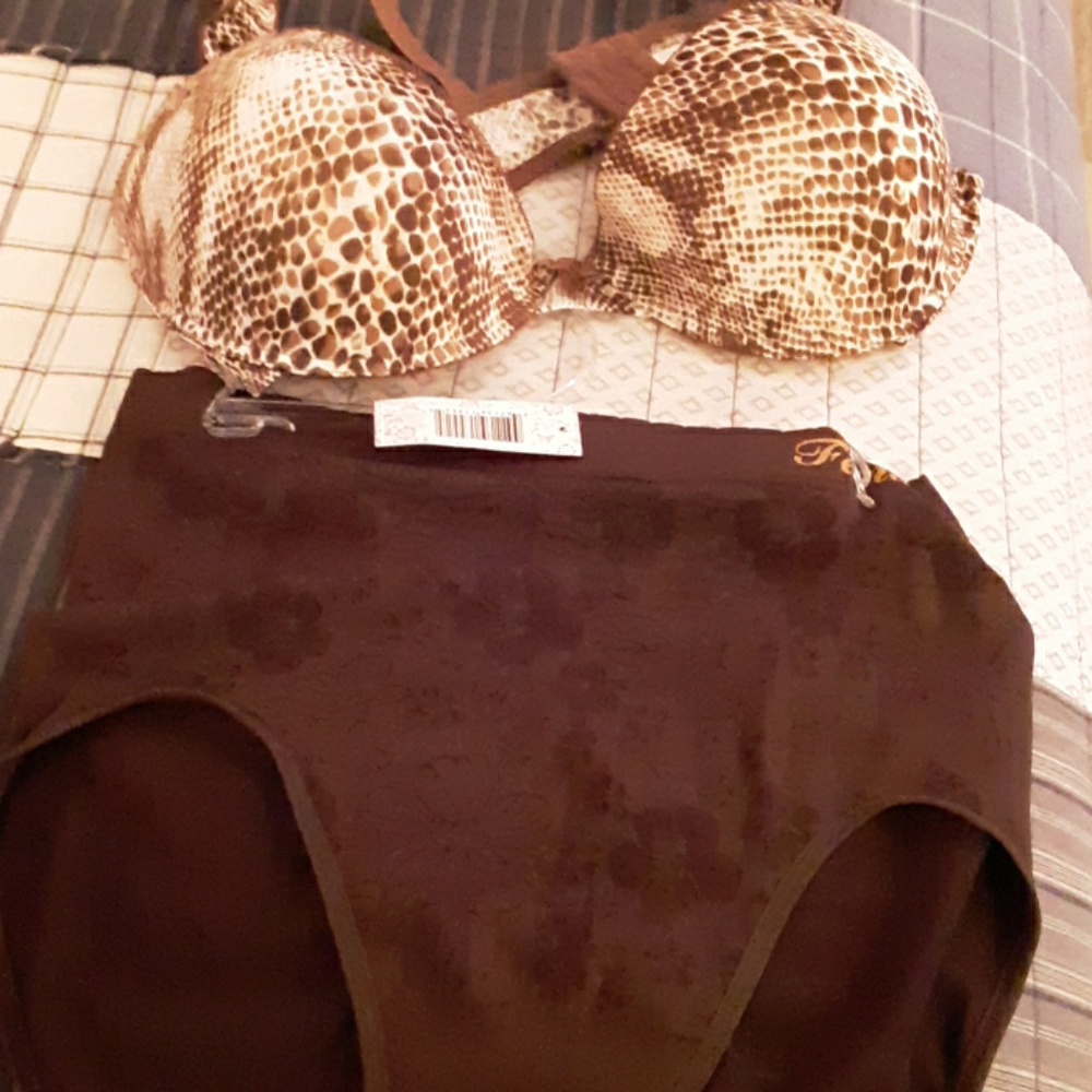 Bra 42d and panty